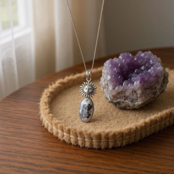 White Buffalo Turquoise Oval Sun Motif Pendant Necklace Sterling Silver New - Picture 3 of 6